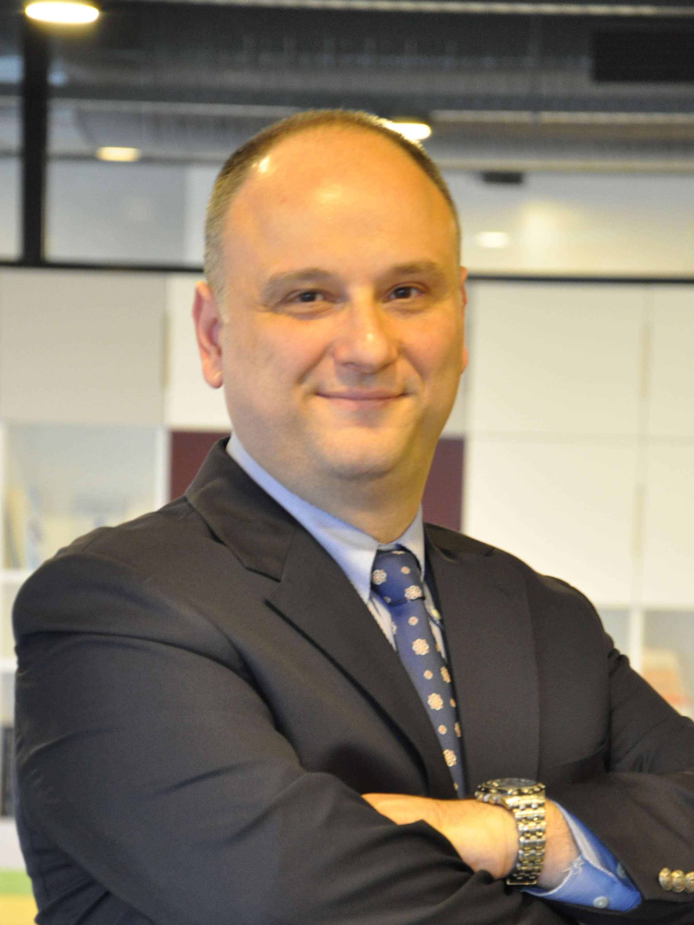 Dr. Mete Çakmakcı